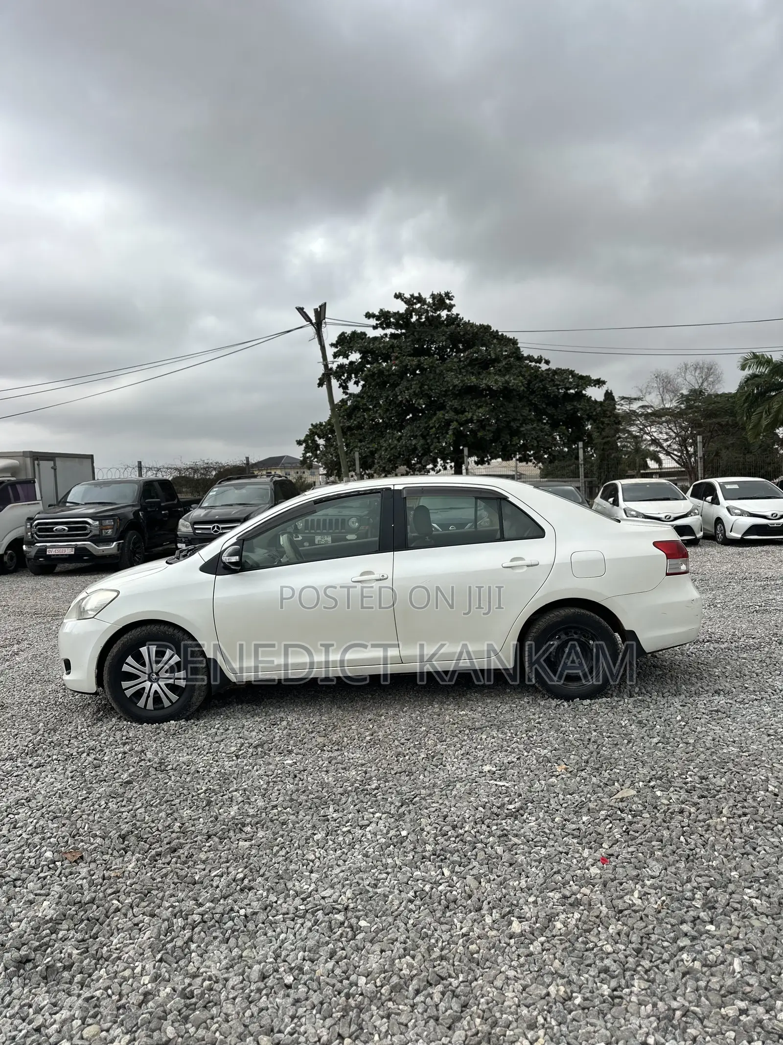 Toyota Belta 2010 White