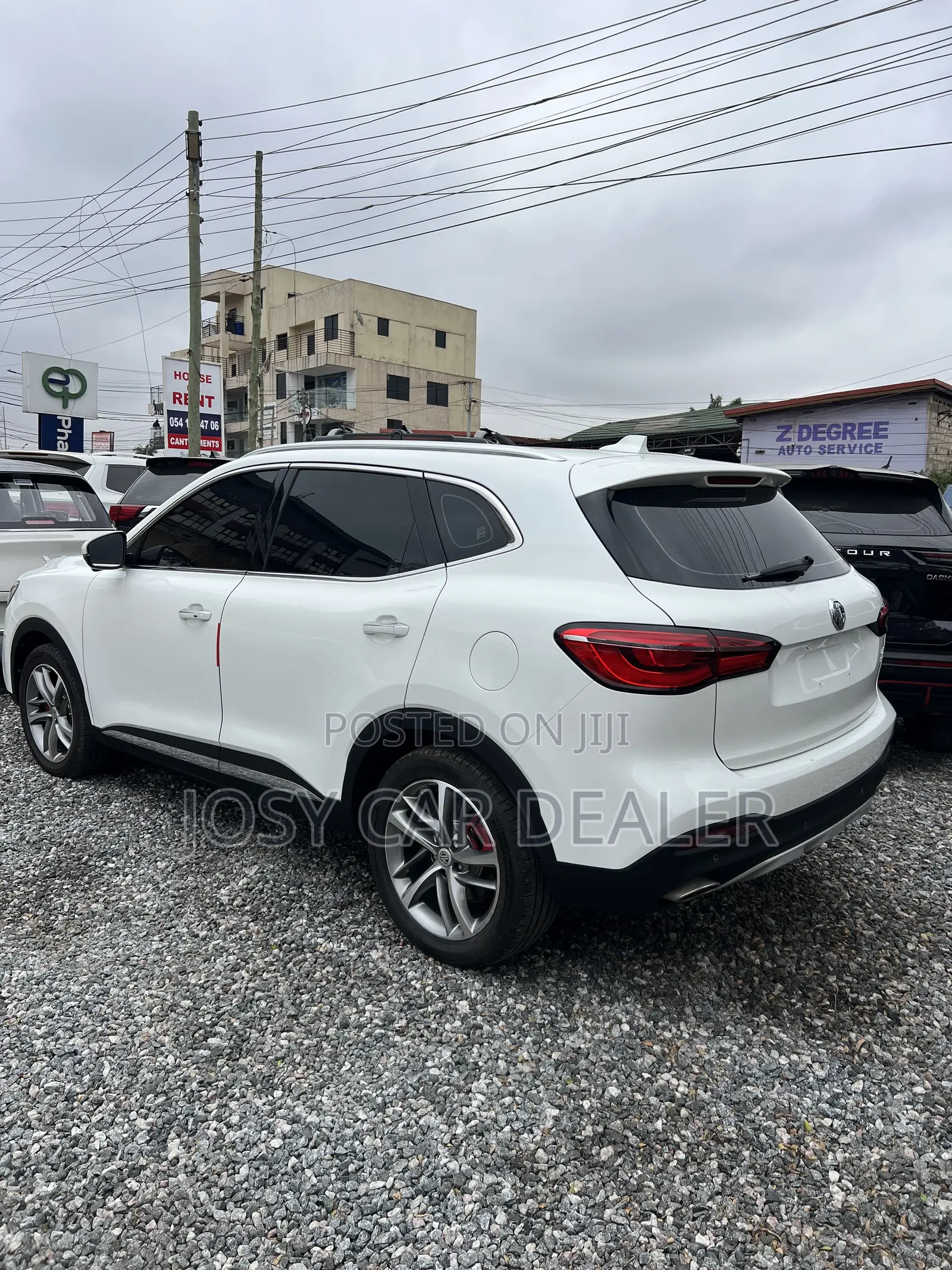 MG HS 30T DCT Trophy 2019 White