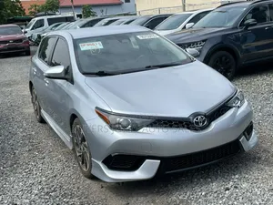 Toyota Corolla 2017 Silver