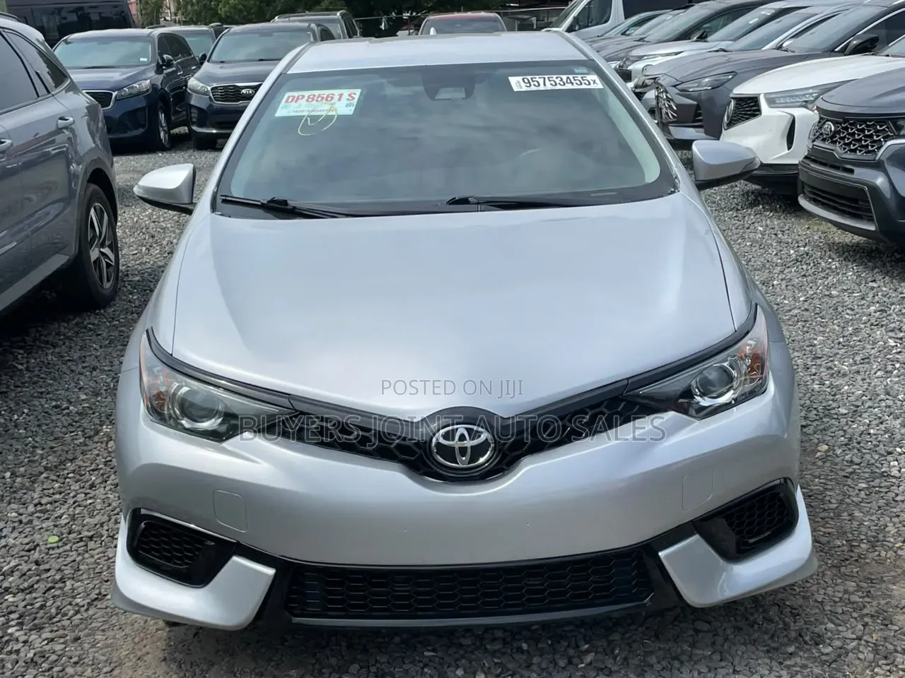 Toyota Corolla 2017 Silver