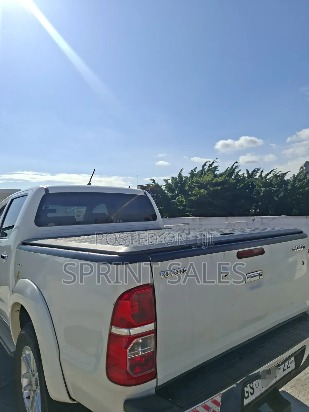 Toyota Hilux 2013 White