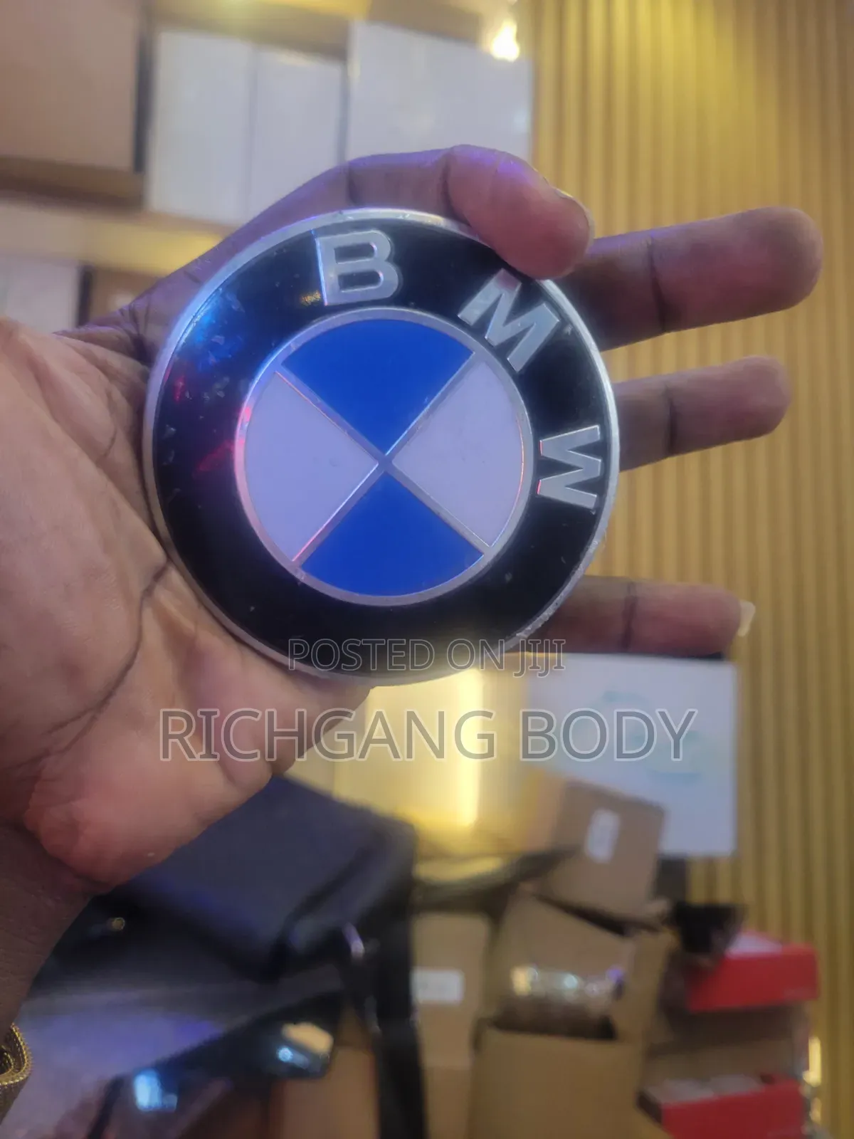 BMW Front Crown Original