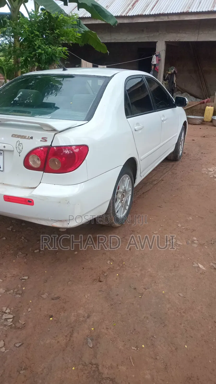 Toyota Corolla 2027 White