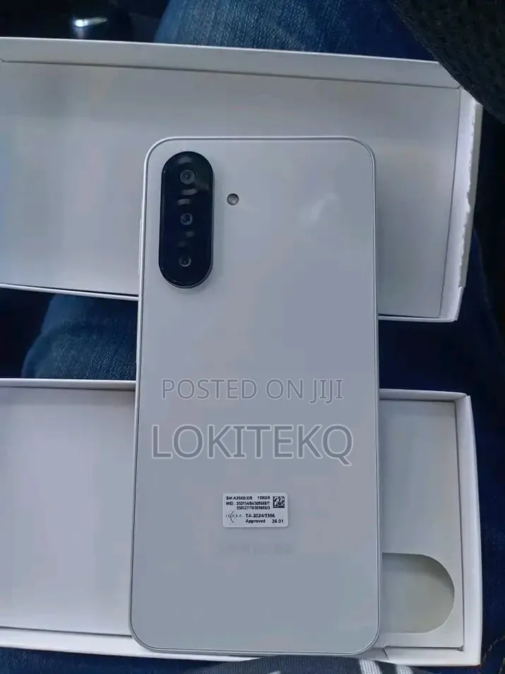 New Samsung Galaxy A26 128 GB White