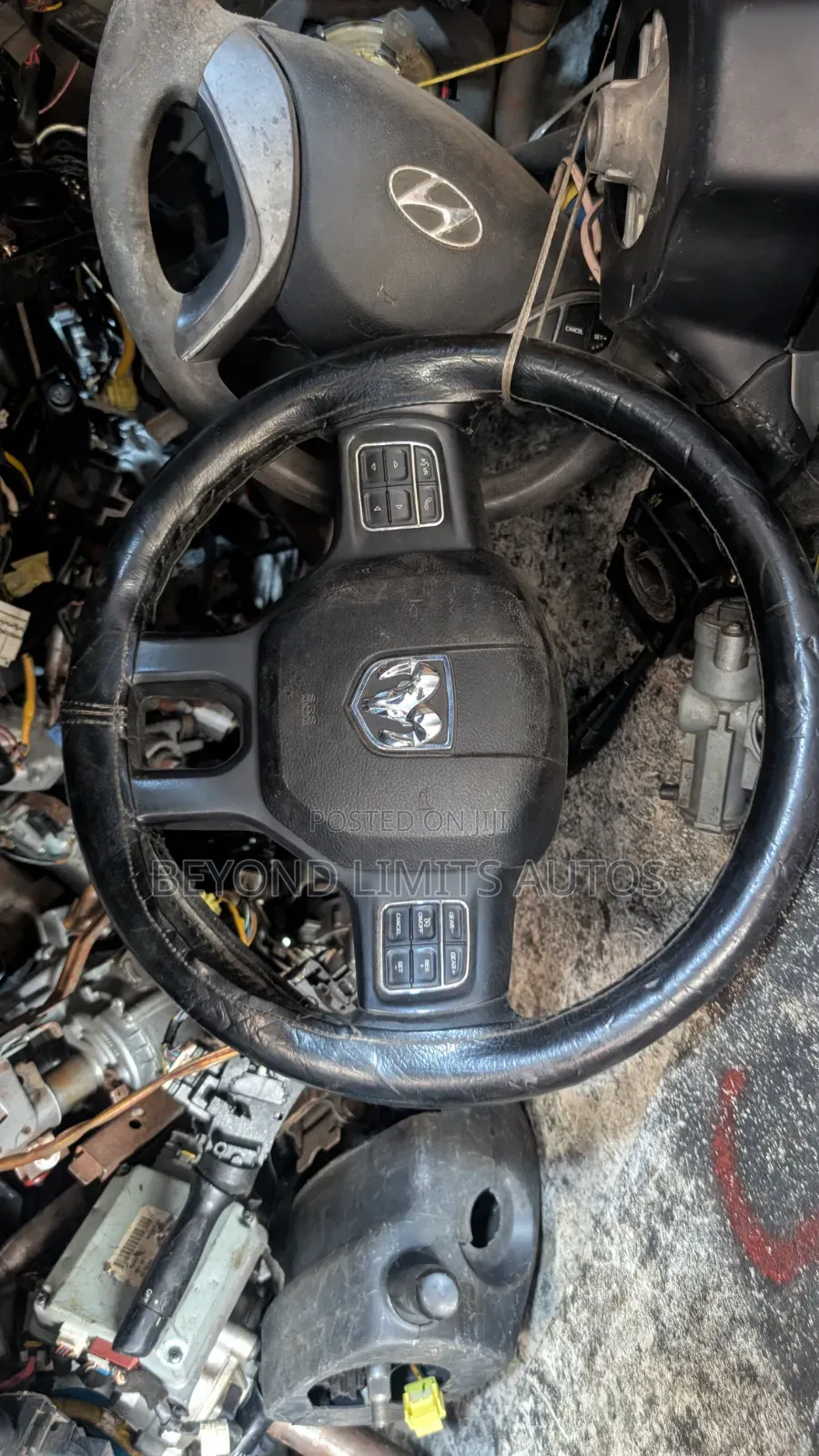 Dodge Ram 1500 / 2500 2014,2015,2016,2017,2018 Steering Wheel