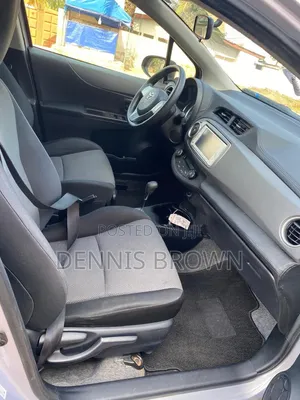 Toyota Vitz 1.3 AWD 3dr 2013 Silver