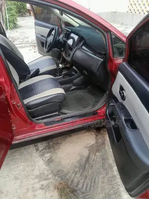 Nissan Tiida 1.5L 16V 2007 Red