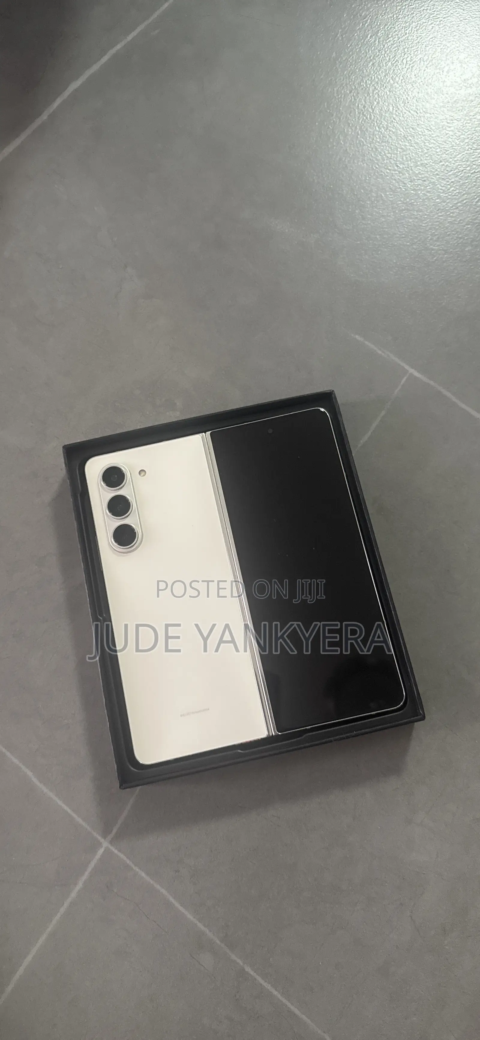 New Samsung Galaxy Z Fold 5 256 GB Rose Gold