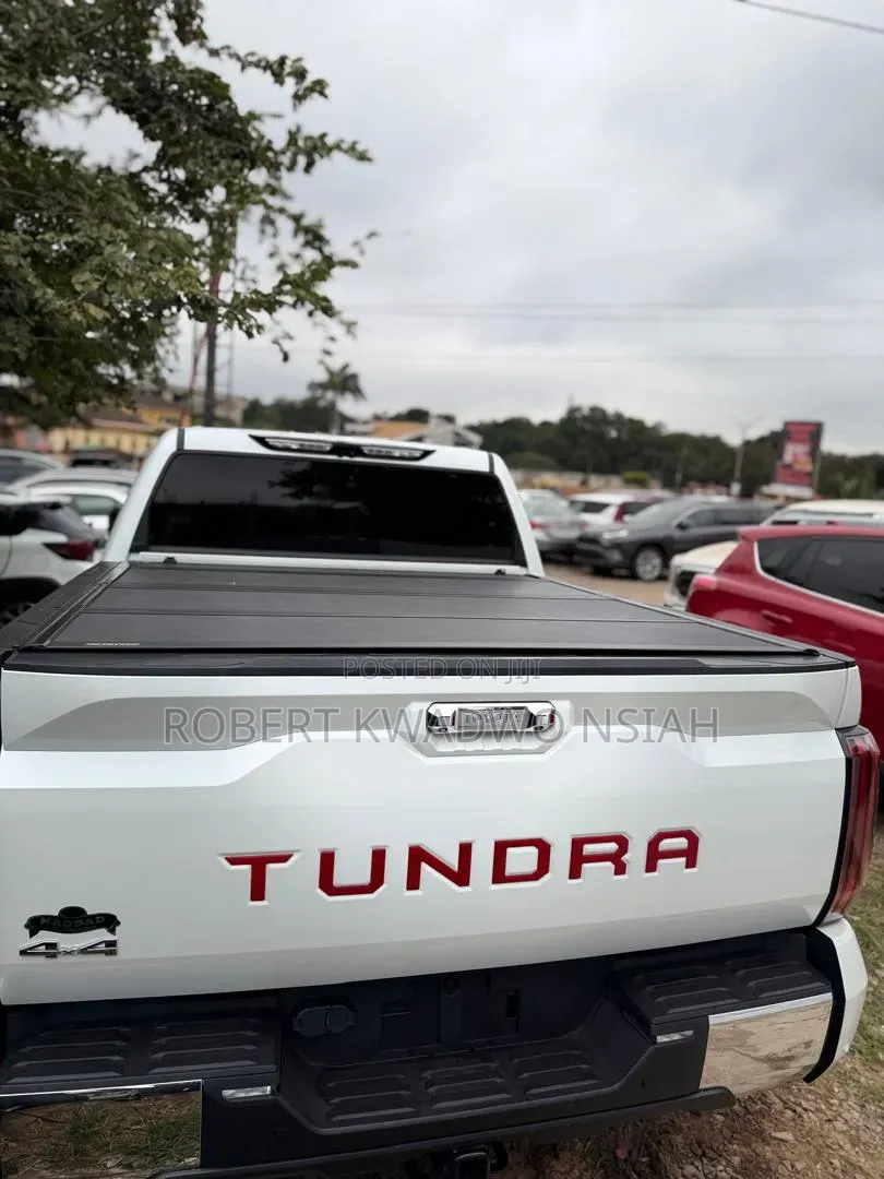 Toyota Tundra 1794 Edition CrewMax 6.5' Bed 2023 White
