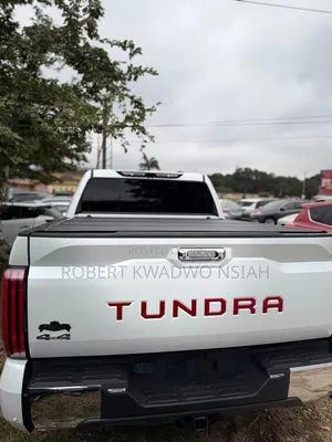 Toyota Tundra 1794 Edition CrewMax 6.5' Bed 2023 White