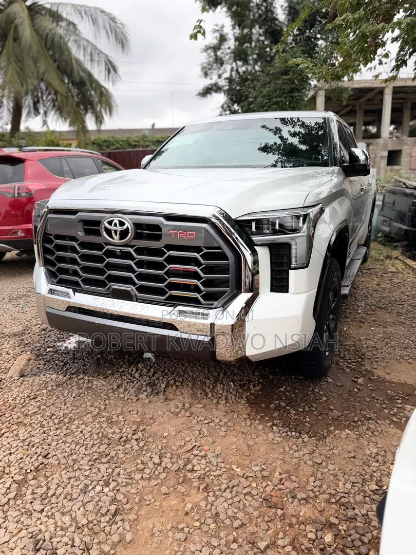Toyota Tundra 1794 Edition CrewMax 6.5' Bed 2023 White