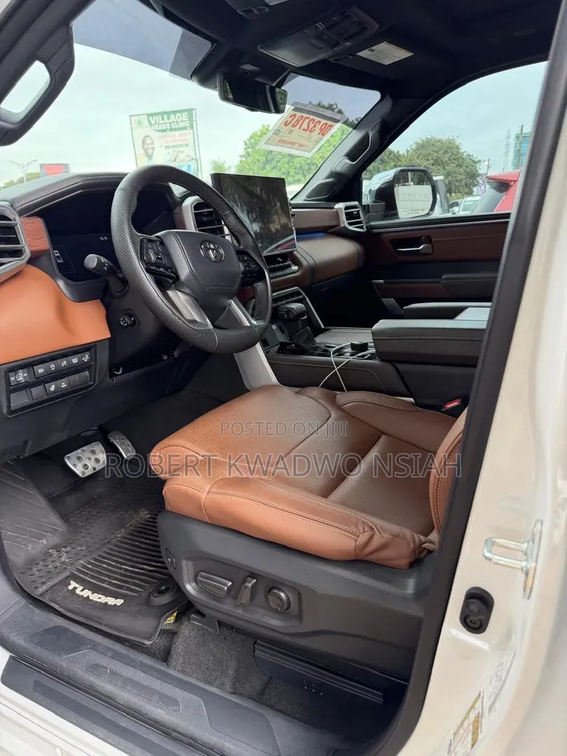 Toyota Tundra 1794 Edition CrewMax 6.5' Bed 2023 White