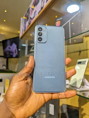 Samsung Galaxy M23 128 GB Blue