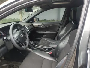Honda Accord 2016 Gray