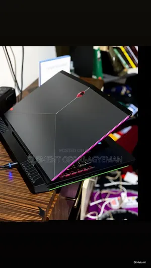 Laptop Alienware M17 R4 16GB Intel Core i7 HDD 1T