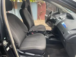 Toyota Vitz 1.3 AWD 3dr 2010 Black