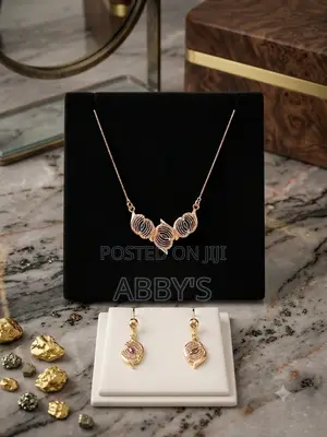 Elegant 3 Piece Jewelry Set