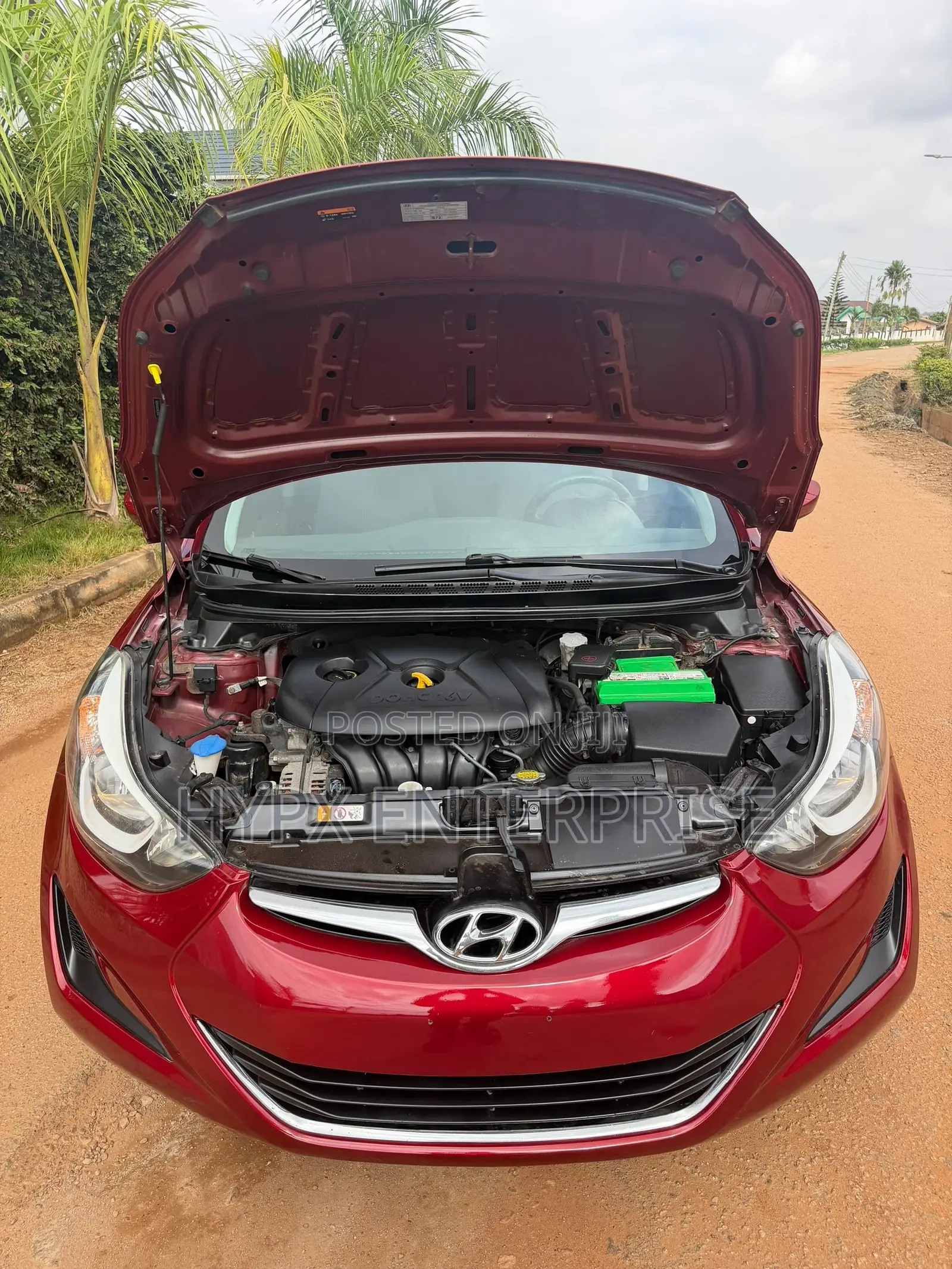 Hyundai Elantra 2016 Red