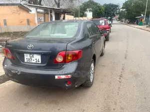 Toyota Corolla 2009 Gray