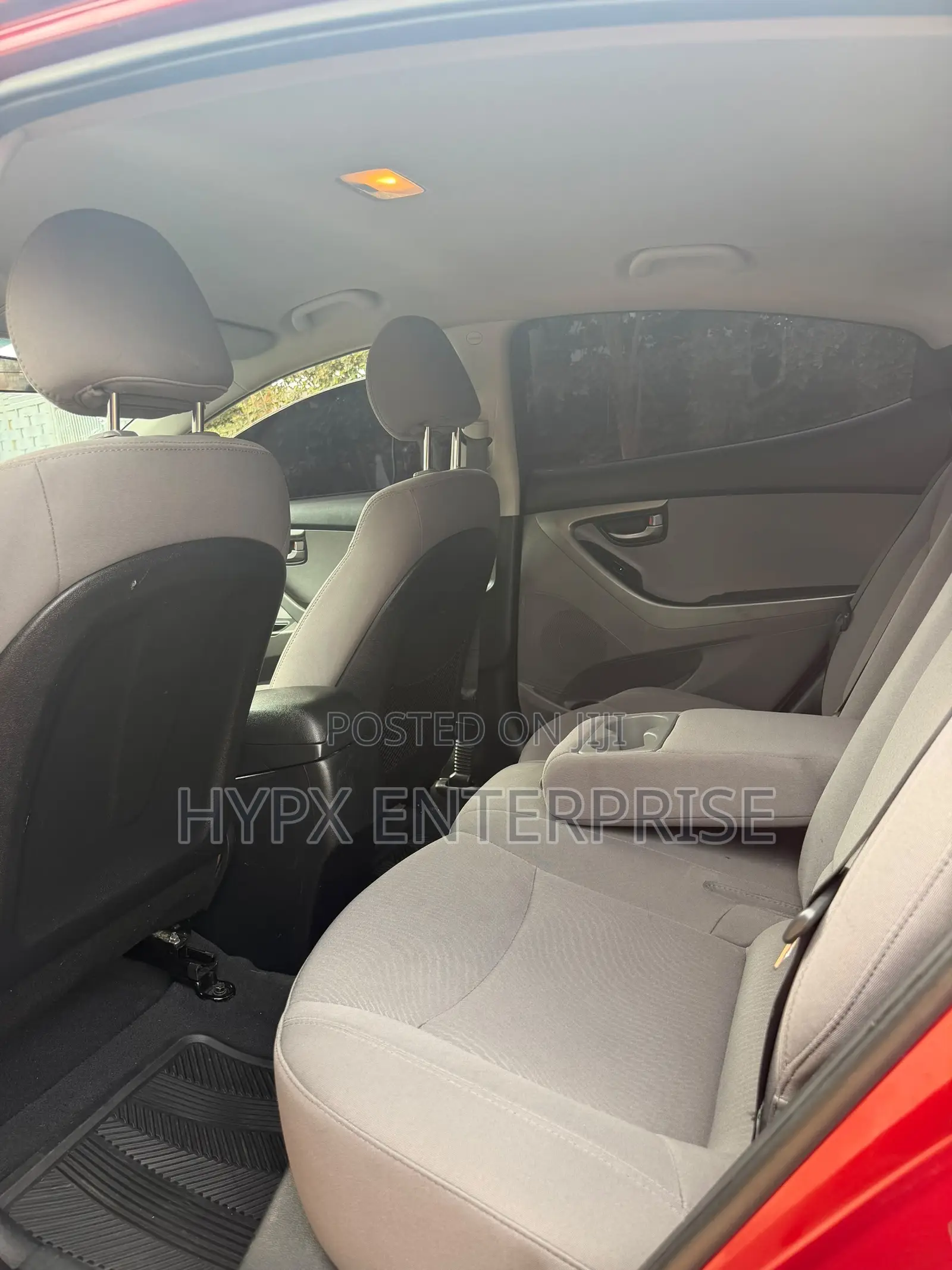 Hyundai Elantra 2016 Red