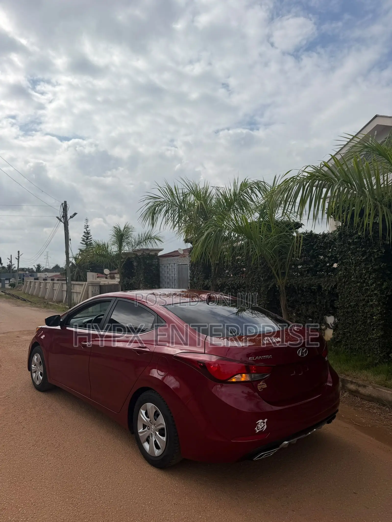 Hyundai Elantra 2016 Red