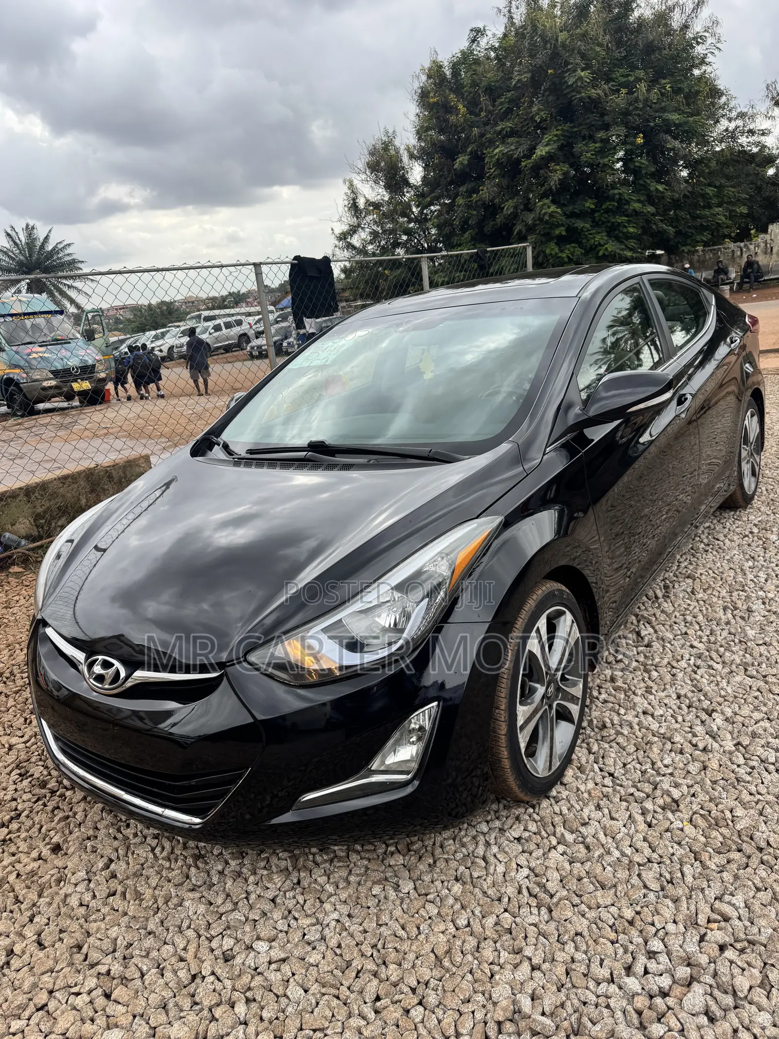 Hyundai Elantra Limited Sedan FWD (1.8L 4cyl 6A) 2016 Black