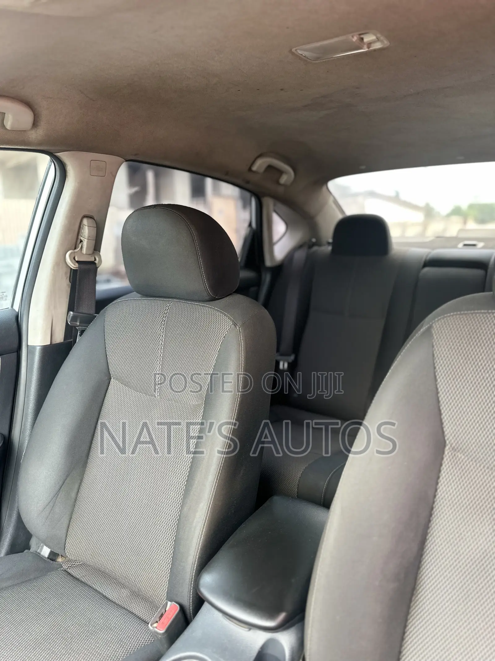 Nissan Sentra S 4dr Sedan (1.8L 4cyl CVT) 2014 Silver