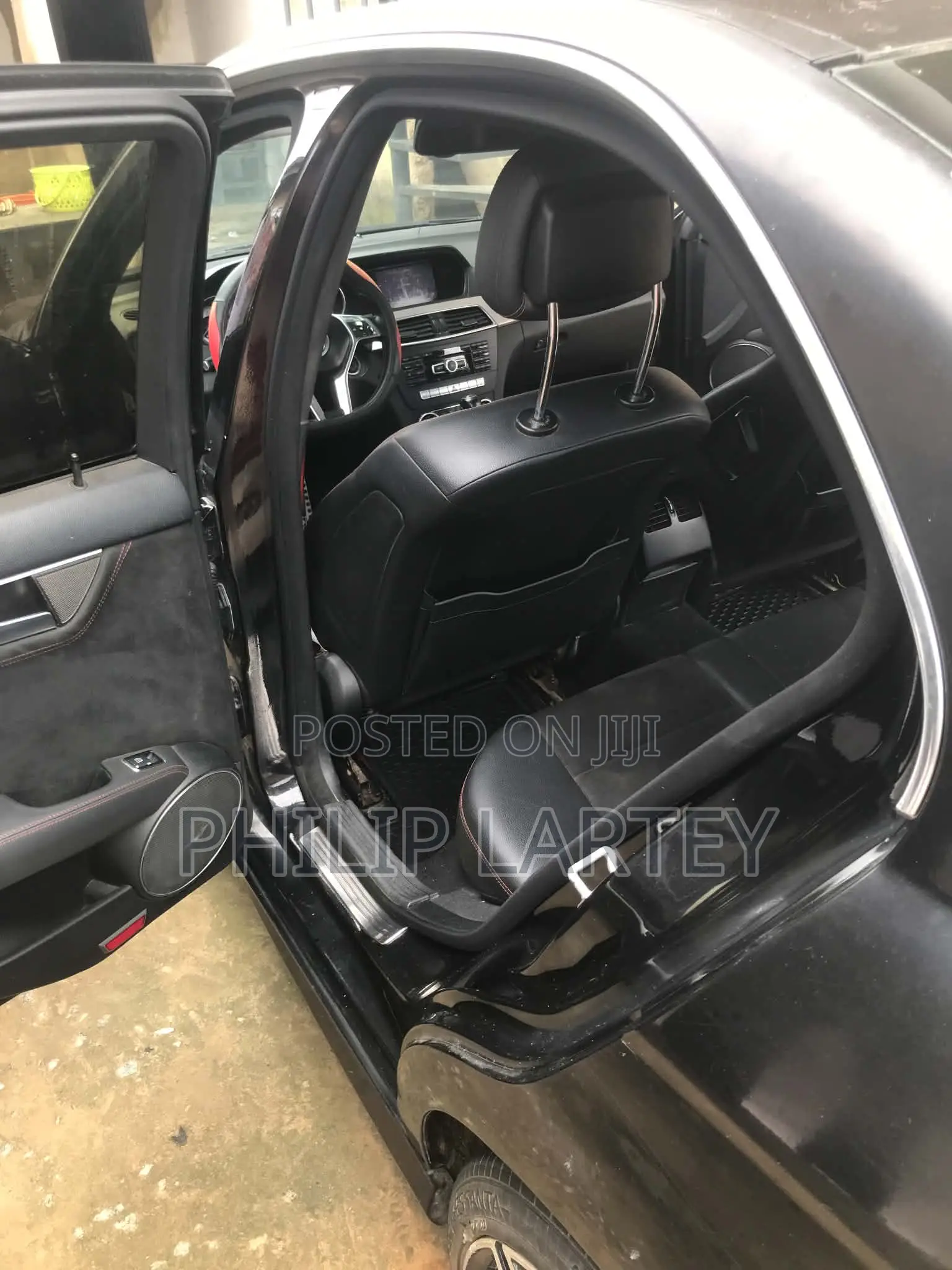Mercedes-Benz C250 2013 Black