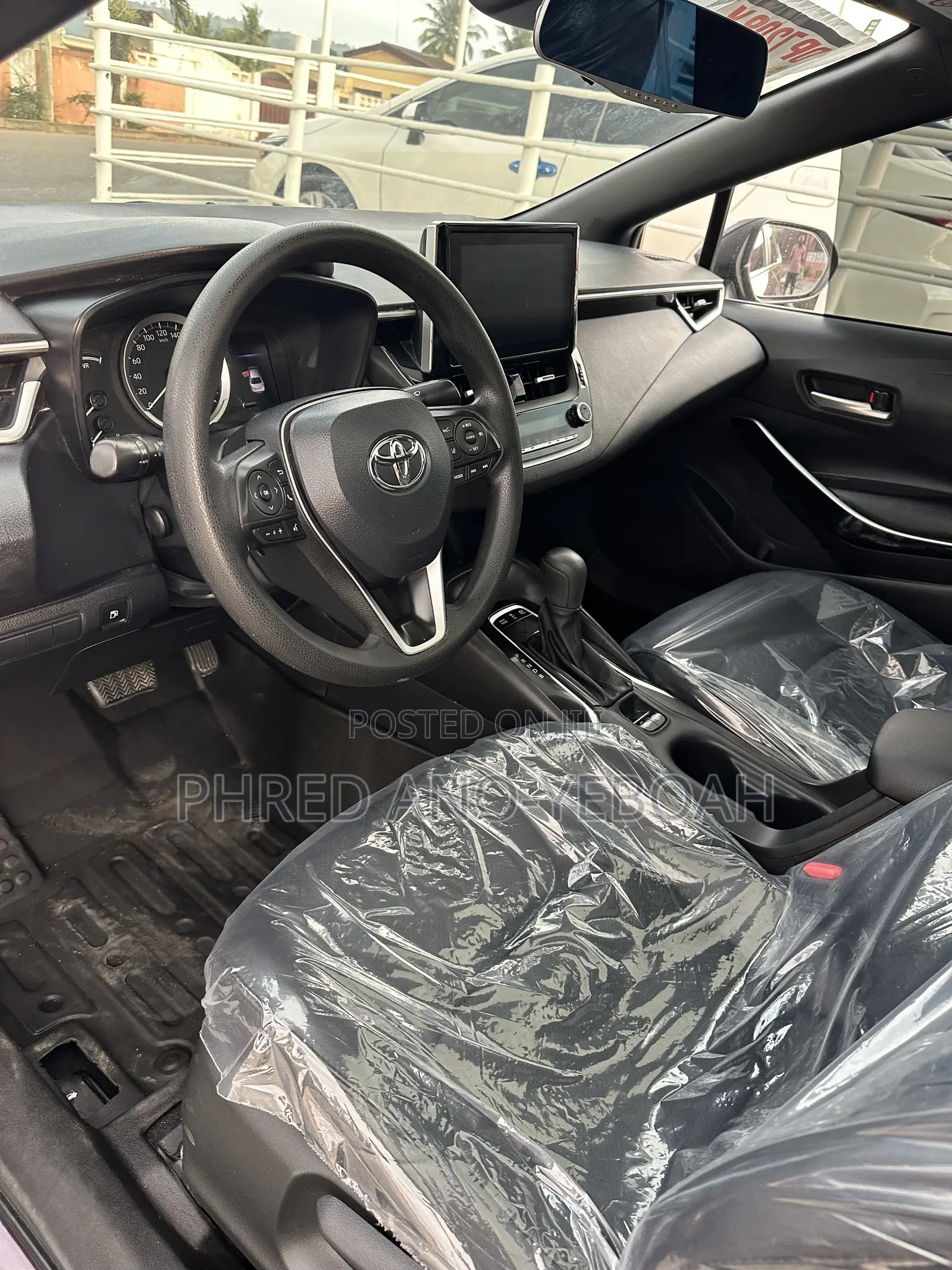 Toyota Corolla SE 2021 Maroon
