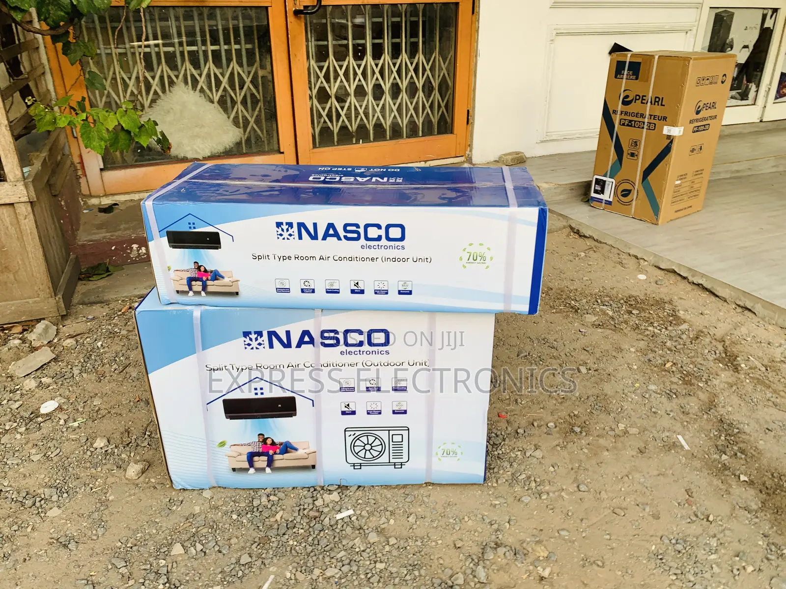 Economic Nasco 1.5HP Black Split Air Conditioner (NAS-J12-V1B)
