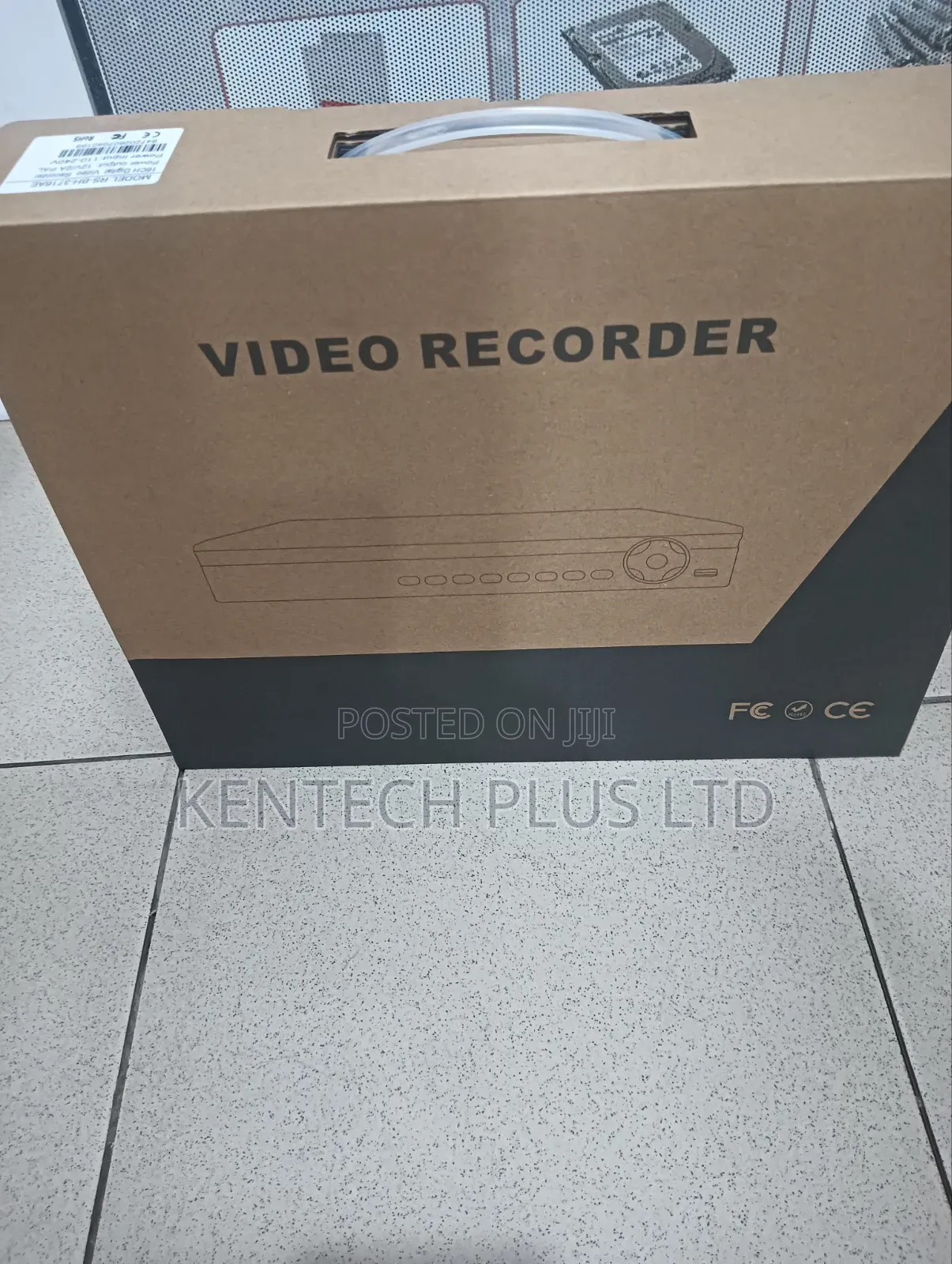 16ch 2mp/5mp Universal DVR