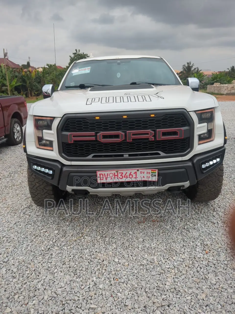 Ford F-150 Raptor 4x4 SuperCrew Cab Styleside 5.5 ft. box 145 in. WB
