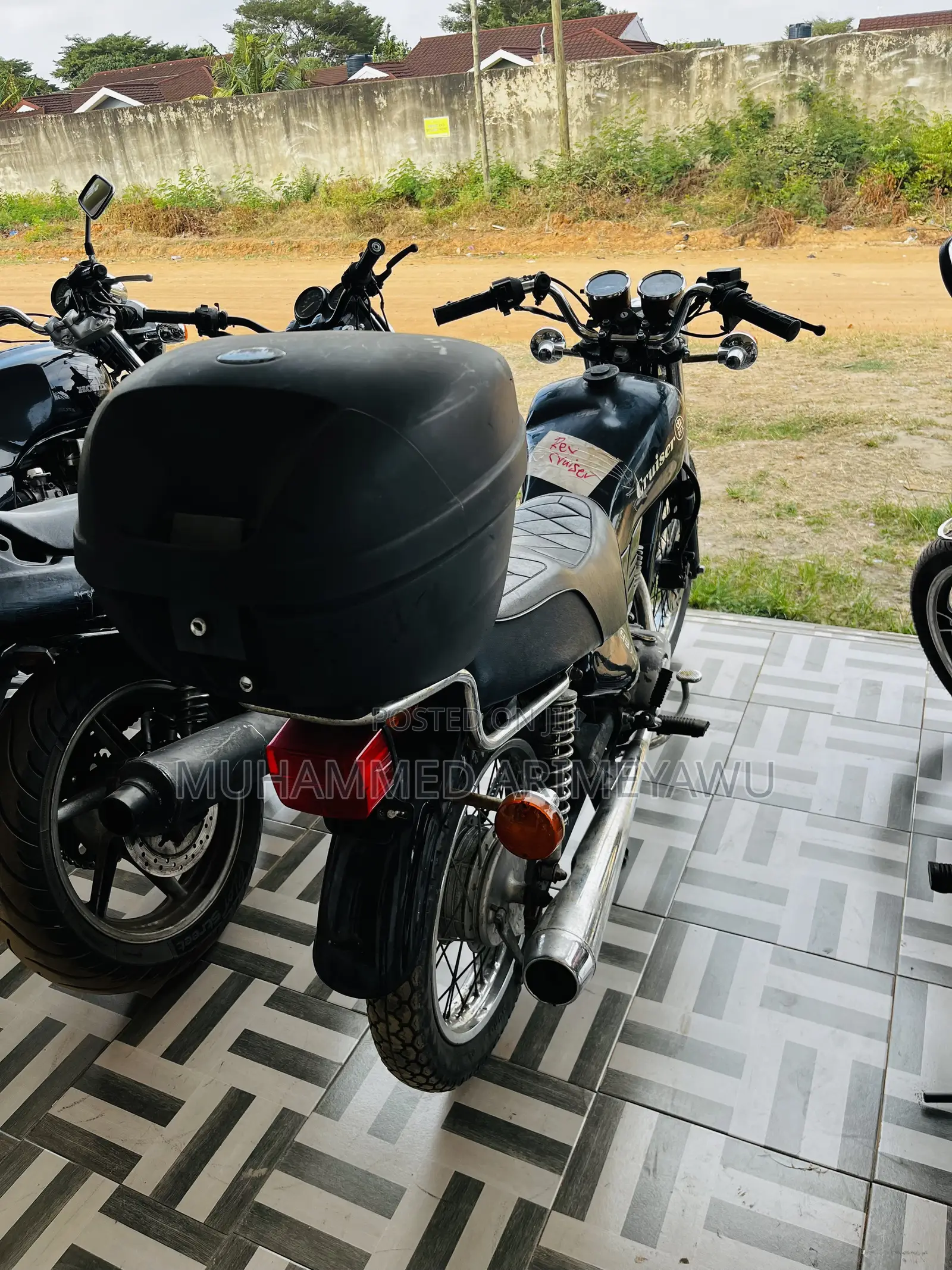 Motorcycle 1999 Black