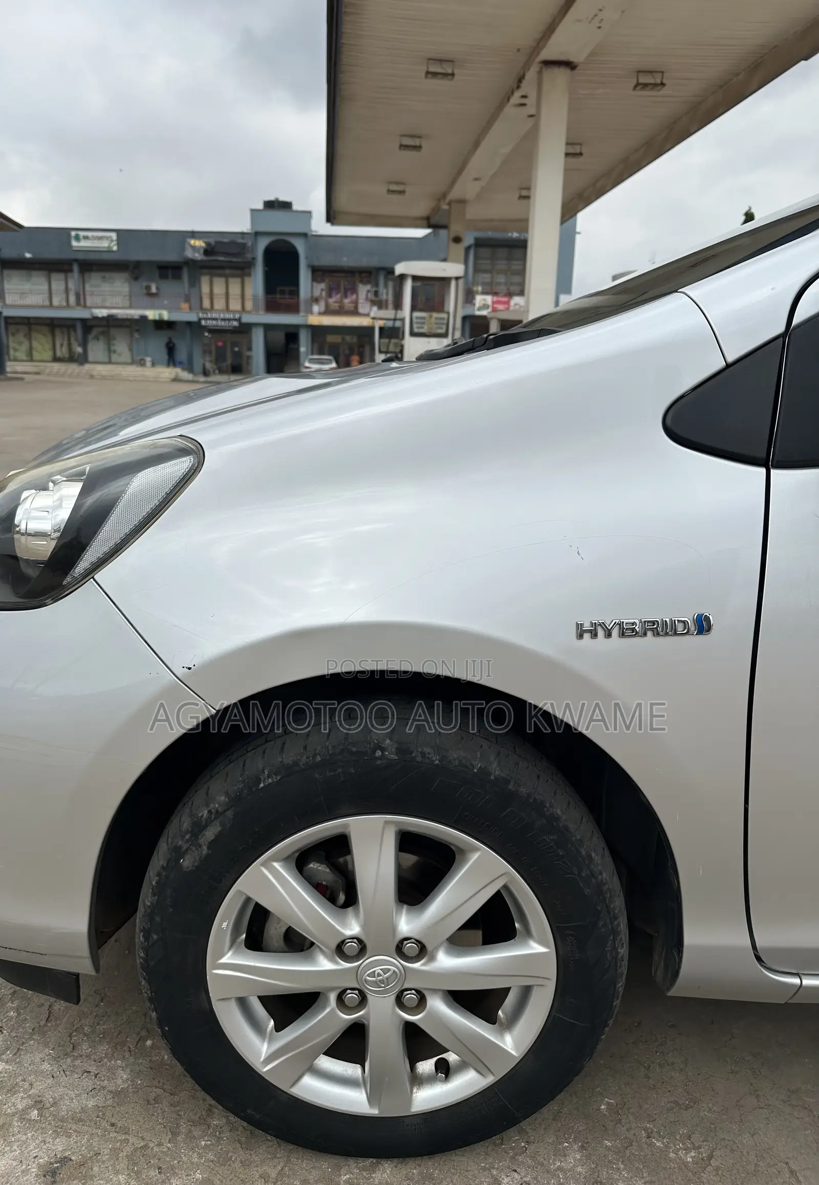 Toyota Aqua 2015 Silver