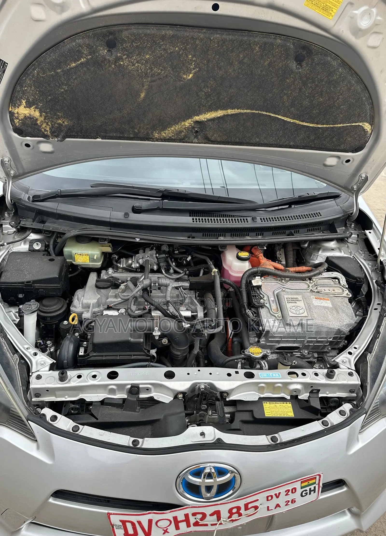 Toyota Aqua 2015 Silver