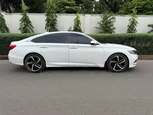Honda Accord Sport 2.0T 2020 White