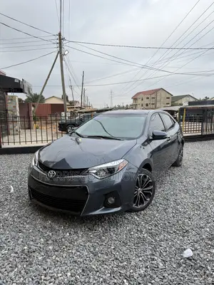 Toyota Corolla SE 4dr Sedan (1.8L 4cyl CVT) 2017 Gray