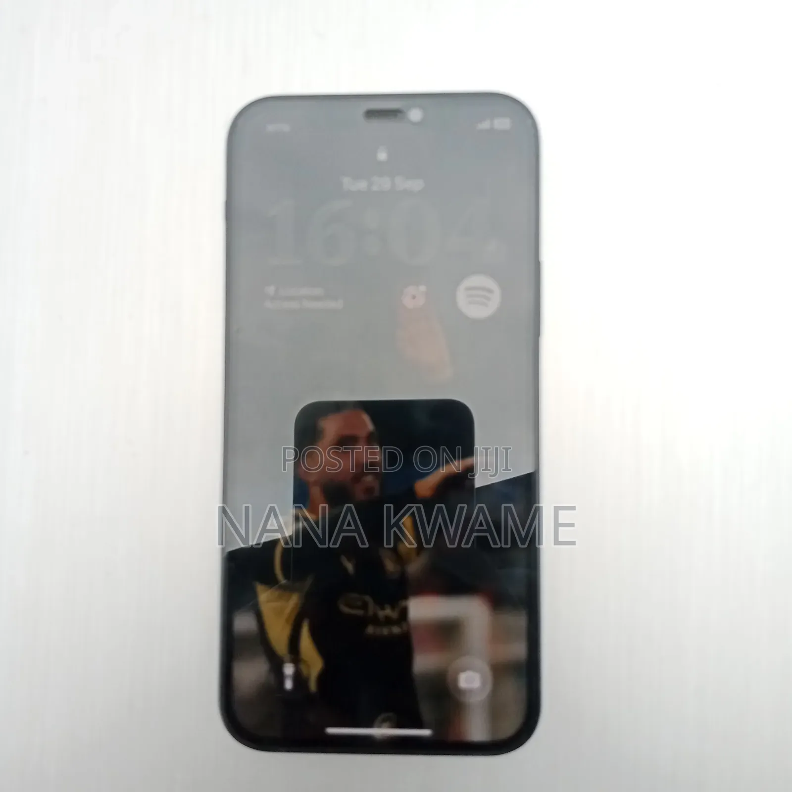 Apple iPhone 12 64 GB Black