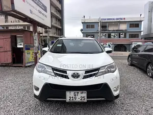 Toyota RAV4 2014 White