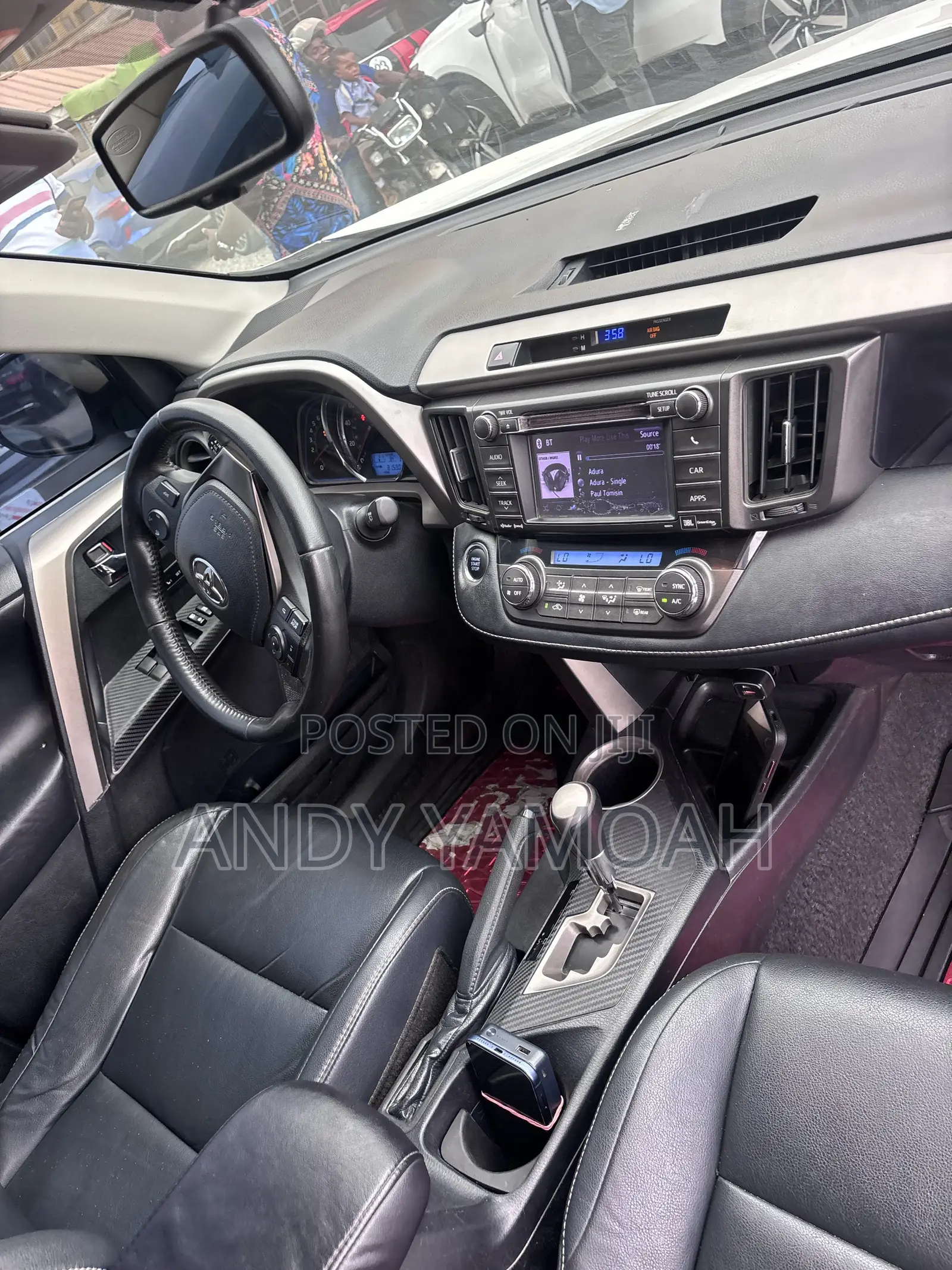 Toyota RAV4 2014 White