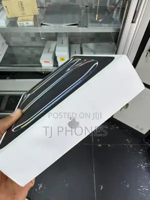 New Apple iPad Pro 11 (2025) 256 GB Black