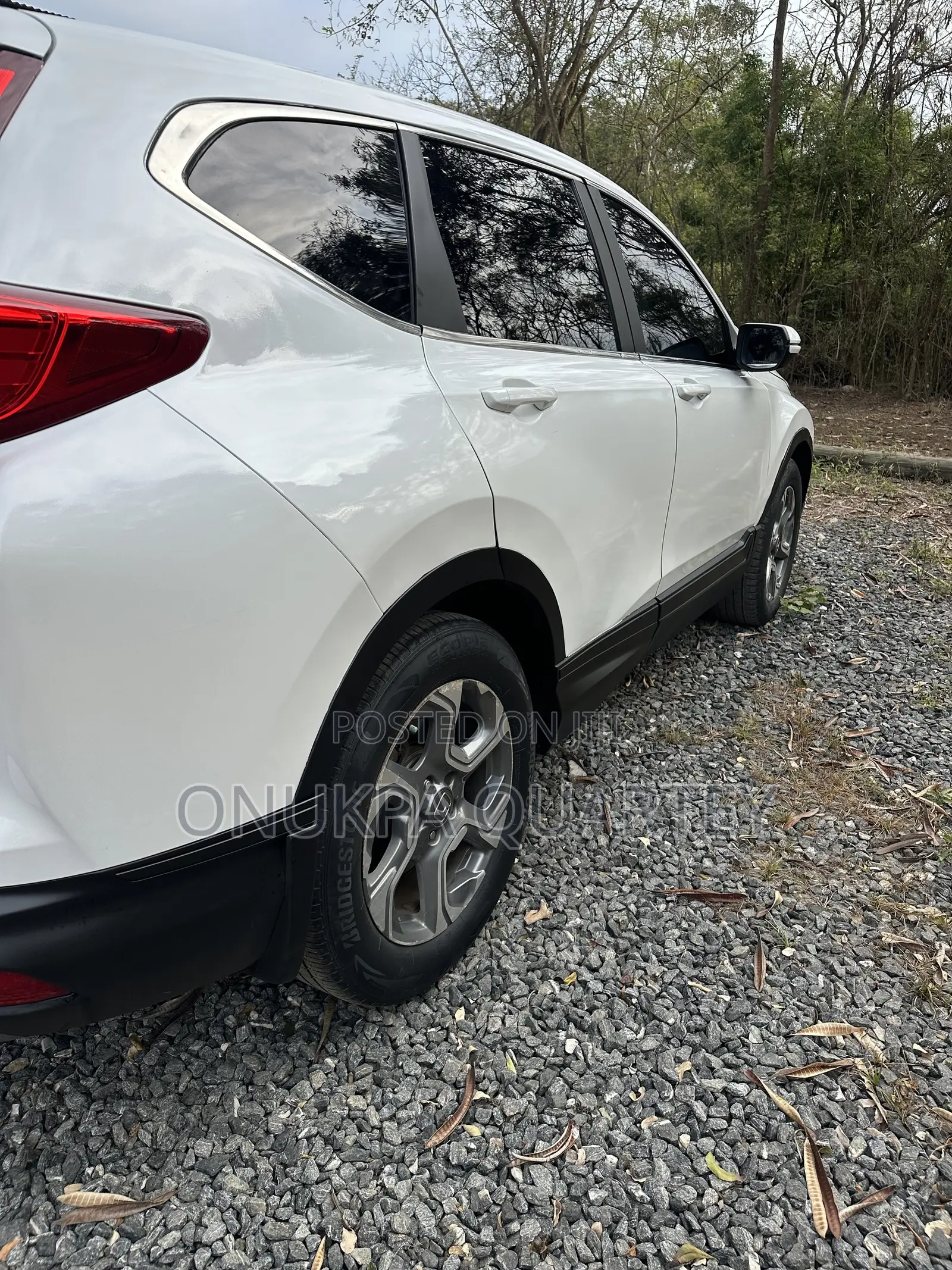 Honda CR-V Touring 4dr SUV (1.5L 4cyl CVT) 2017 White