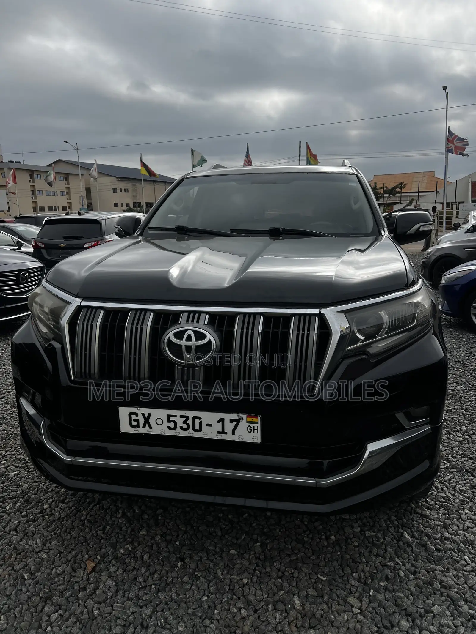 Toyota Land Cruiser Prado 2017 Black