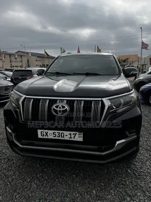 Toyota Land Cruiser Prado 2017 Black
