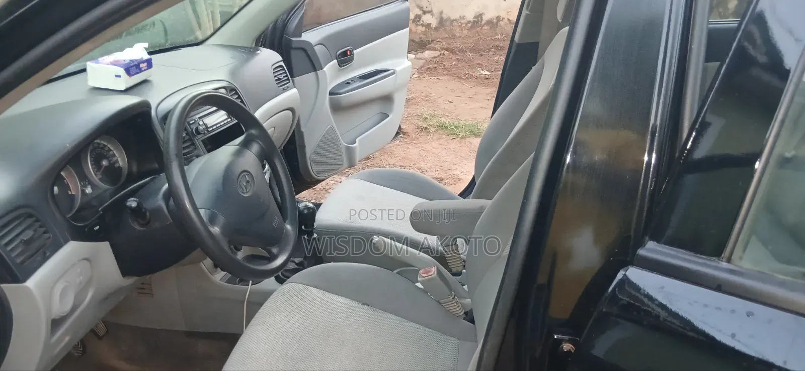 Hyundai Accent 2009 Black