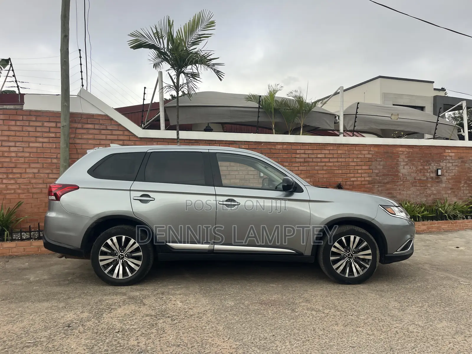 Mitsubishi Outlander 2019 Gray