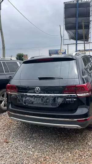 Volkswagen Teramont 2017 Black