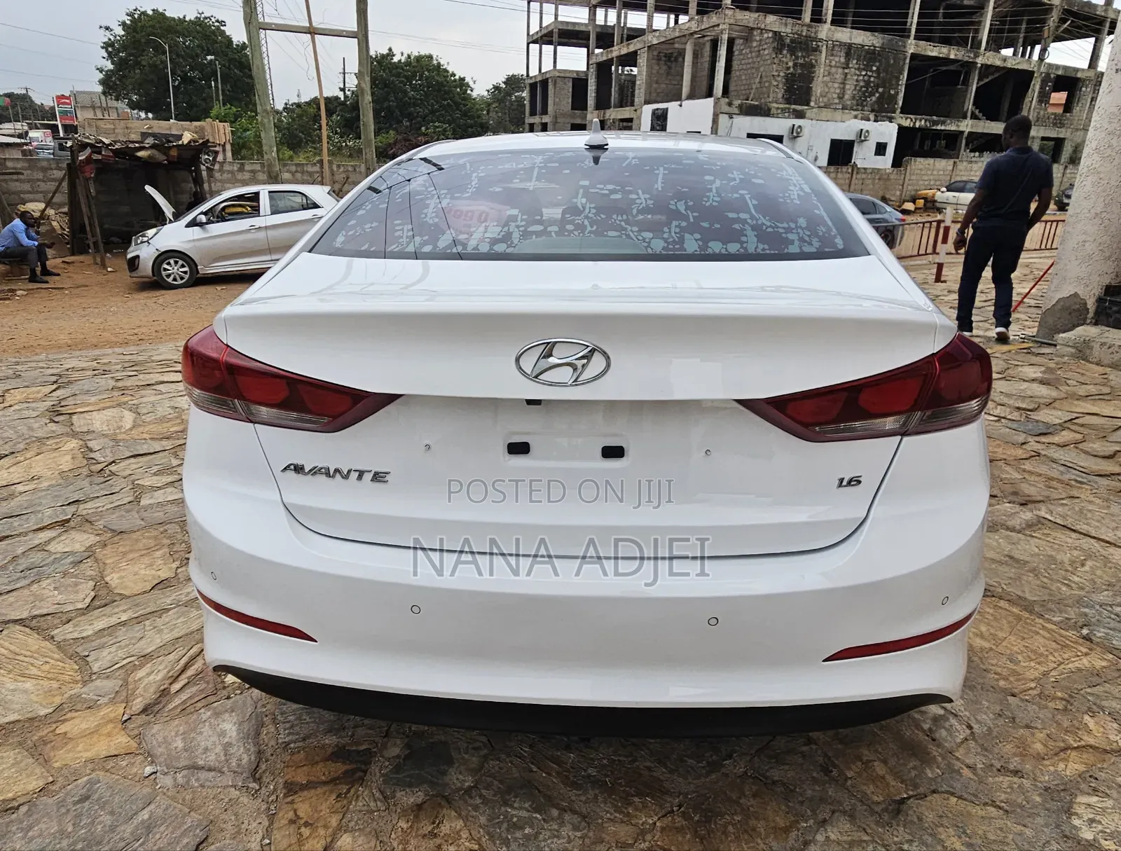 Hyundai Elantra 2018 White