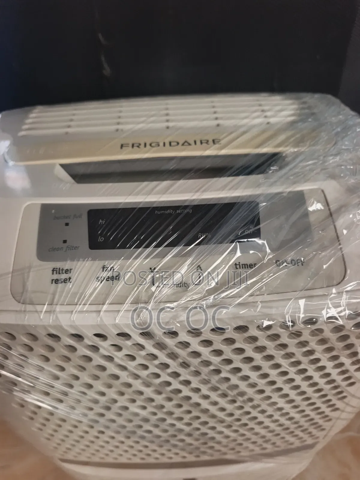 Dehumidifier, Frigidaire, 240V