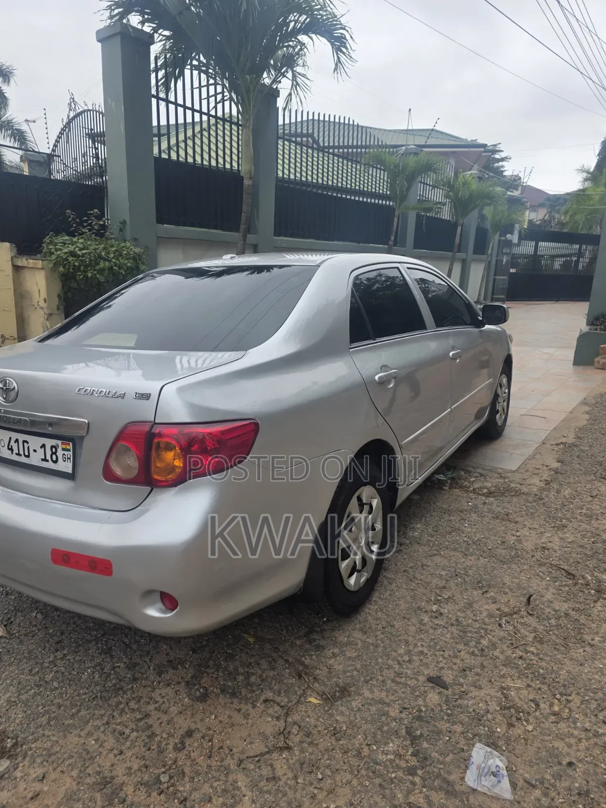 Toyota Corolla 2010 Silver
